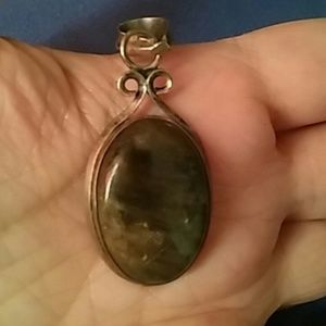 Feelin' witchy? Labradorite pendant